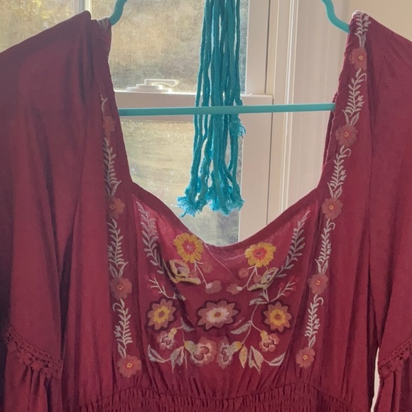 NWT Francesca’s Blue Rain Dress Red Embroidered Small - Picture 4 of 7